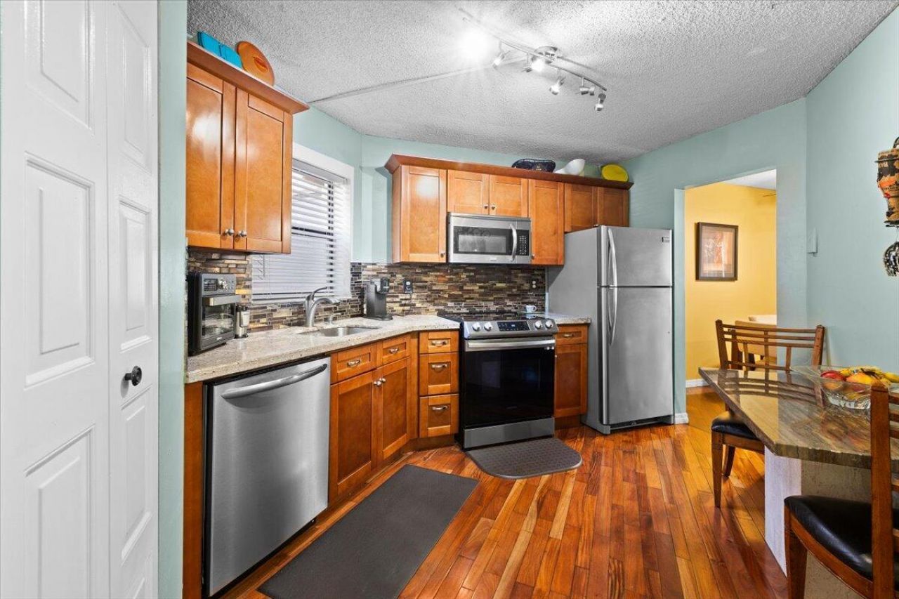 6755 W Broward Boulevard, Plantation, FL 33317 Photo