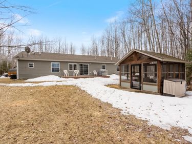 7282 Blackberry Lane, Duluth, MN 55803