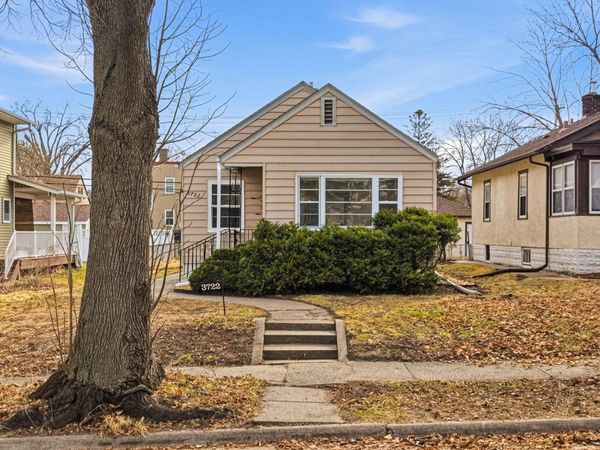 3722 Queen Avenue N, Minneapolis, MN 55412