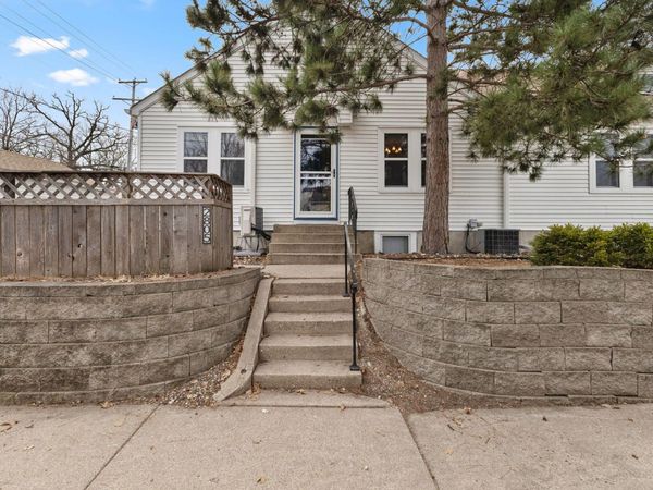 4901 28th Avenue S, Minneapolis, MN 55417