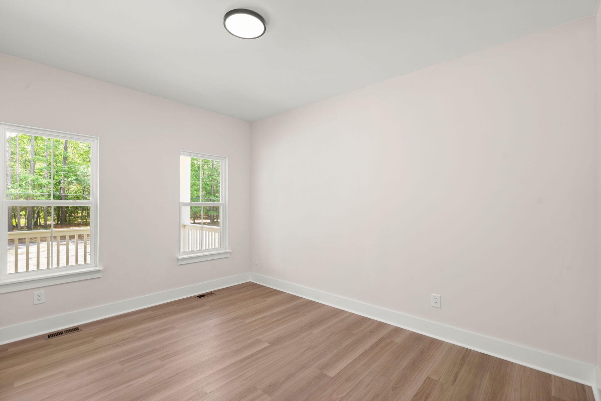4406 Sandy Hill Farm Road Photo 5
