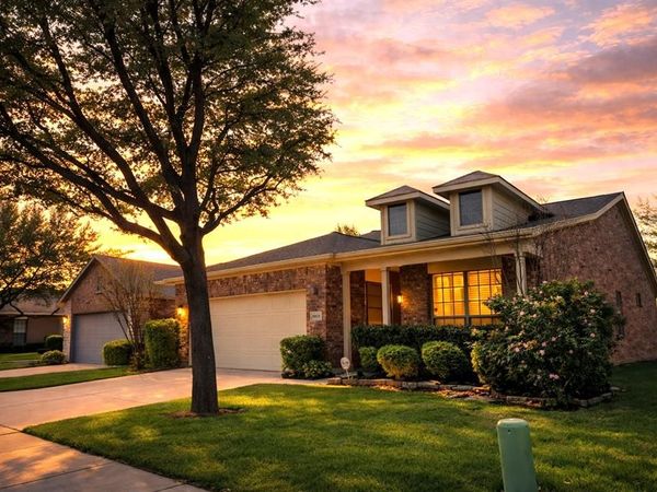 6804 Purbeck Trail, Denton, TX 76210