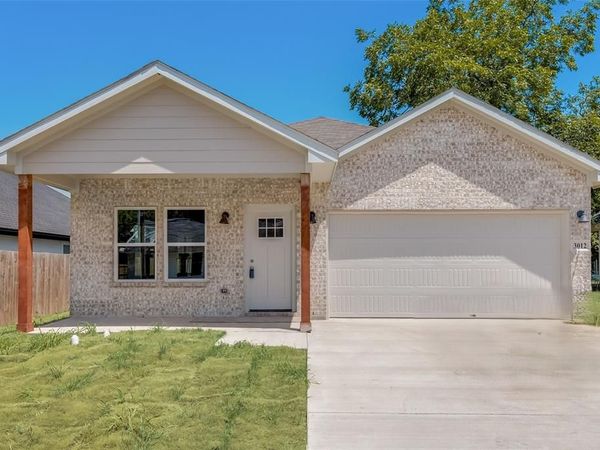 3012 Silver Street , Greenville, TX 75401