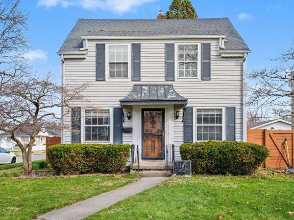 1901 E Donald Street, South Bend, IN 46613