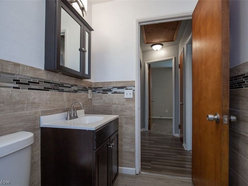 4656 W 146th Street , Cleveland, OH 44135 Photo 12