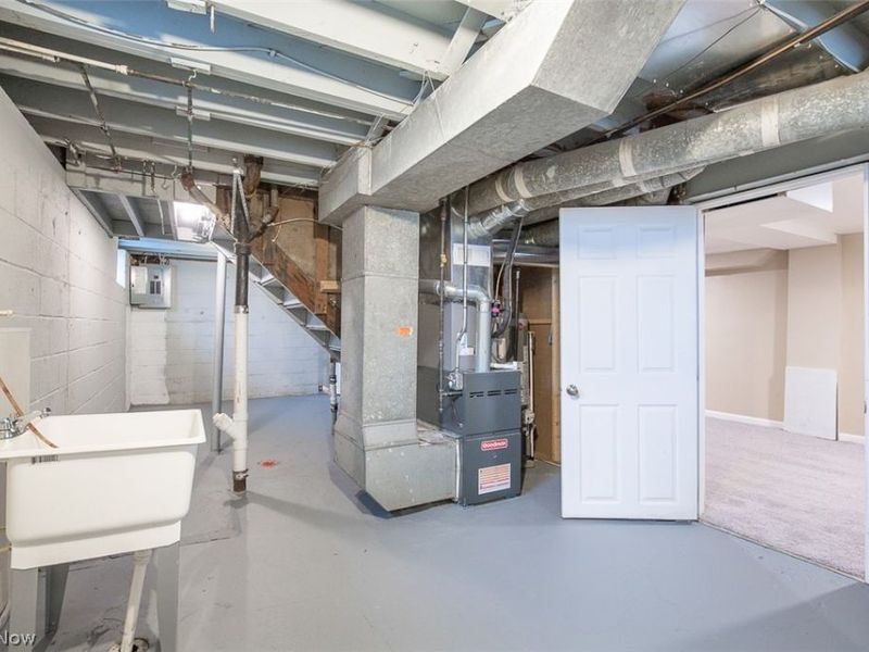 4656 W 146th Street , Cleveland, OH 44135 Photo 13