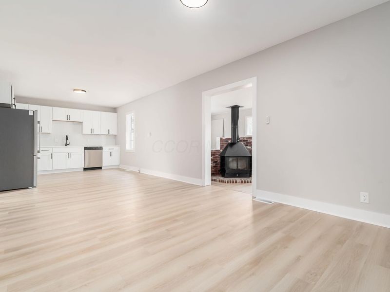 932 Montgomery Road NE, Newark, OH 43055 Photo 10