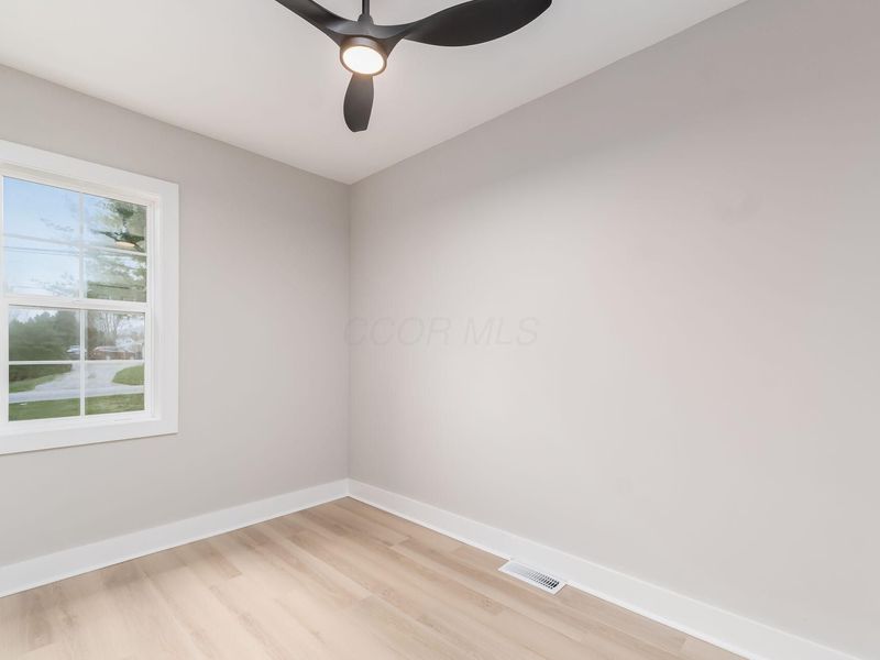 932 Montgomery Road NE, Newark, OH 43055 Photo 26