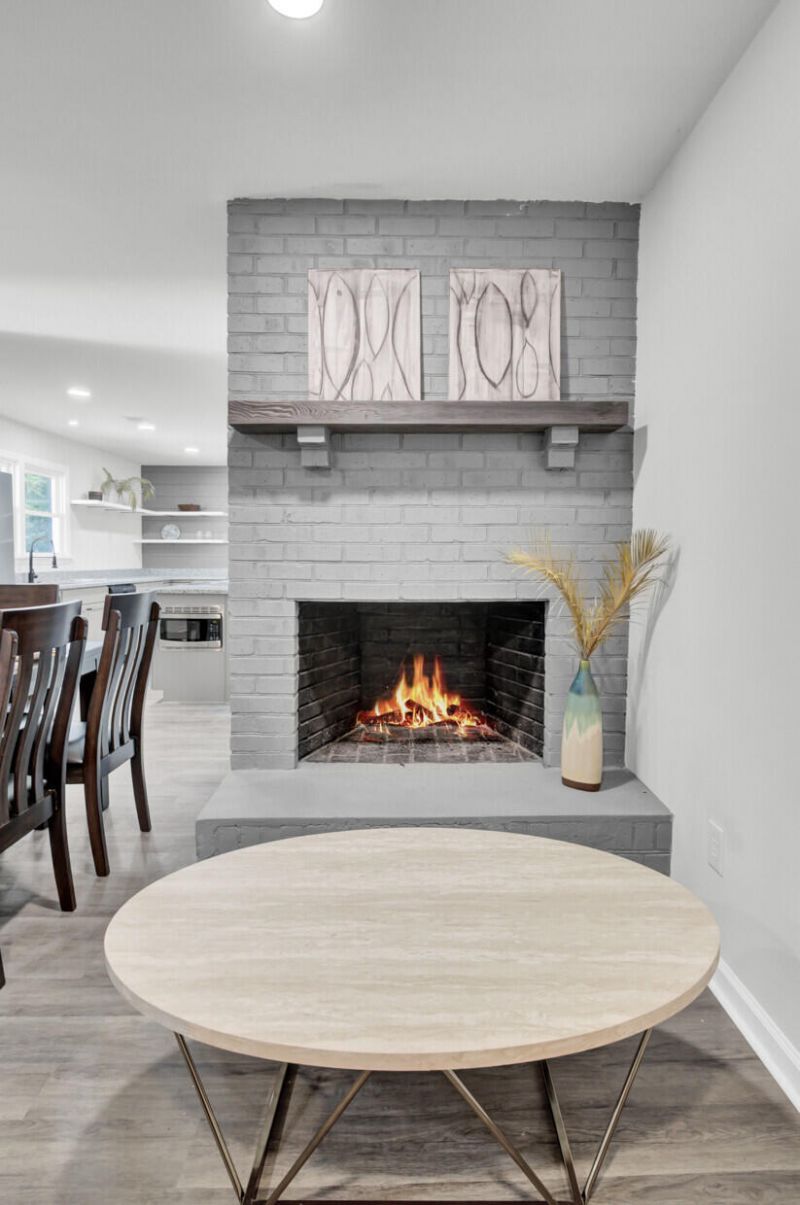 200 Roosevelt Drive Photo 21