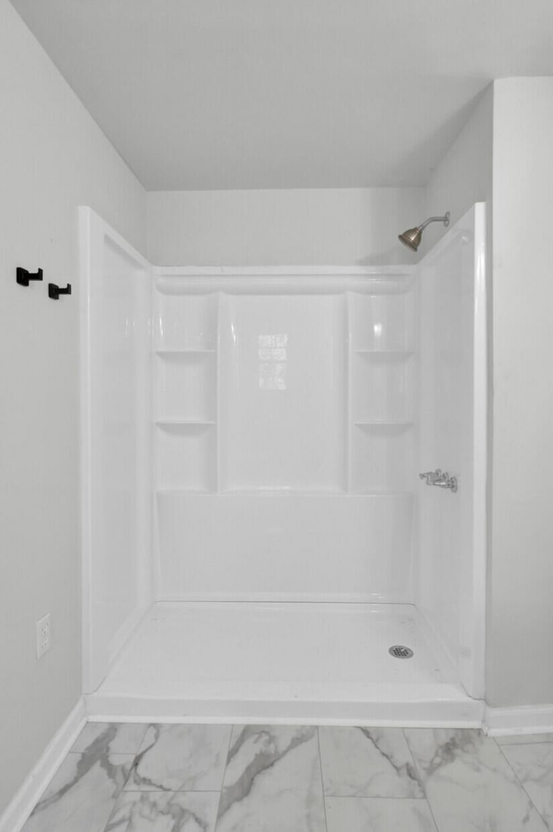 200 Roosevelt Drive Photo 25