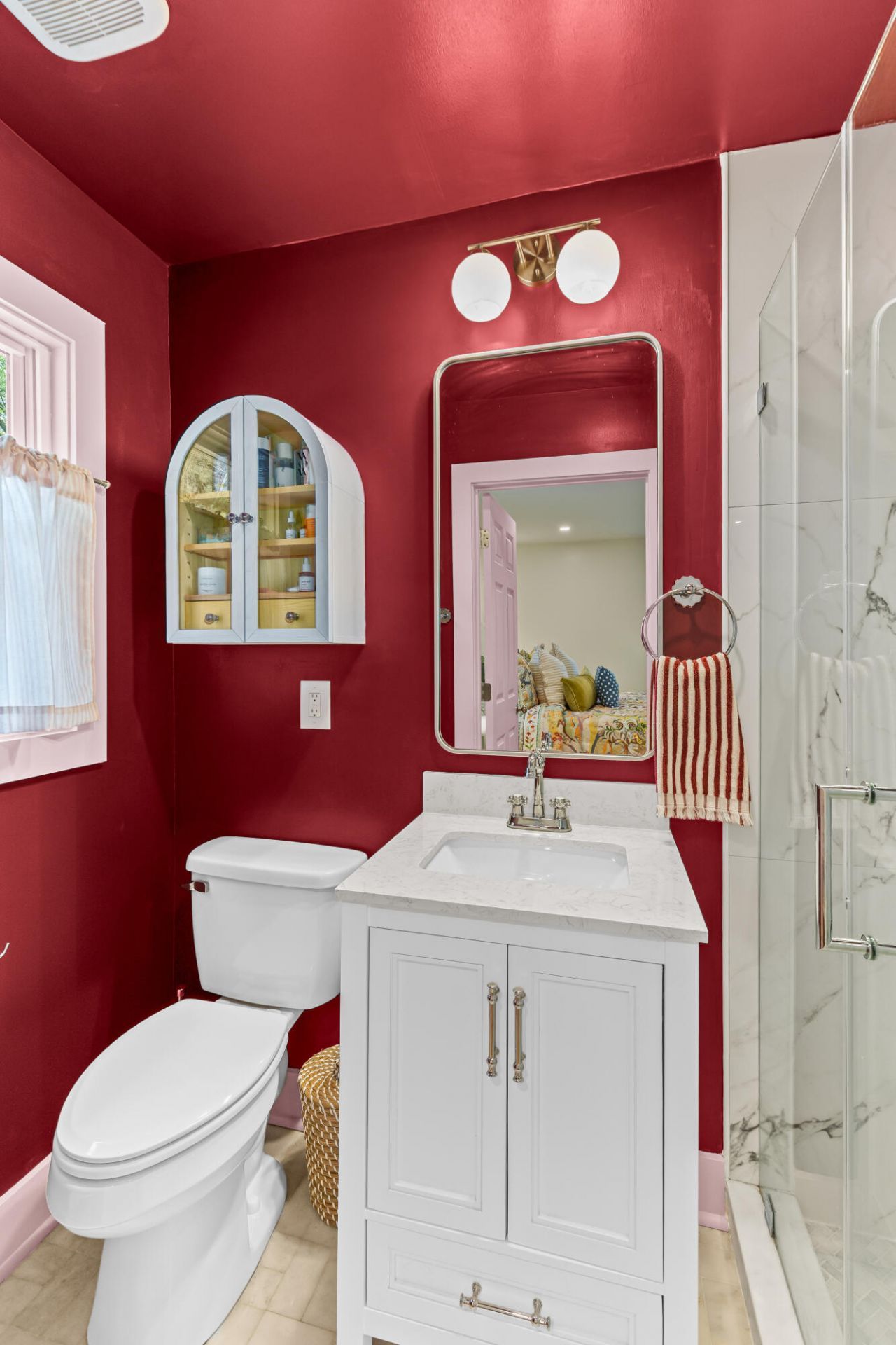 1461 Downing Street Photo 29