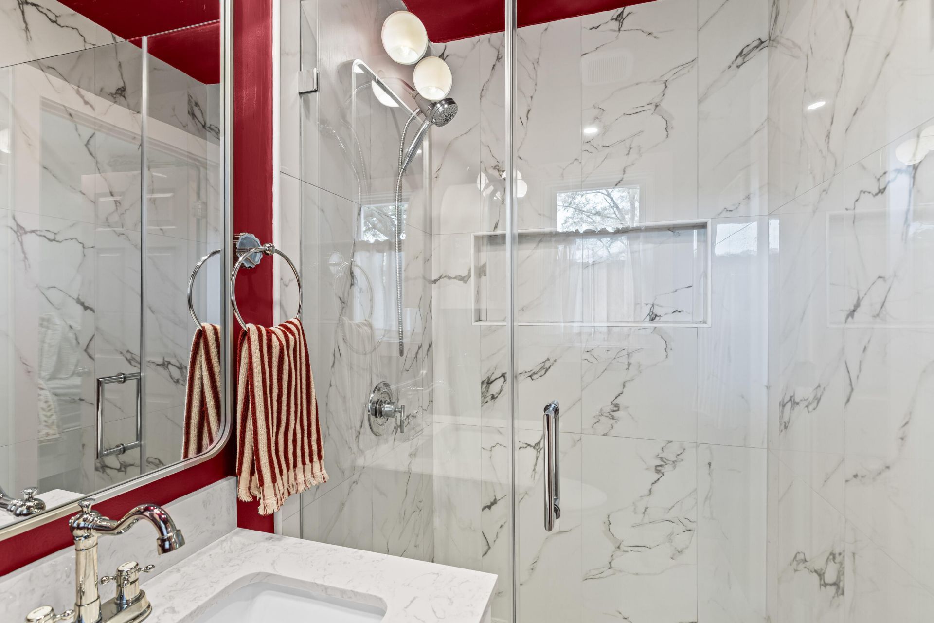 1461 Downing Street Photo 30