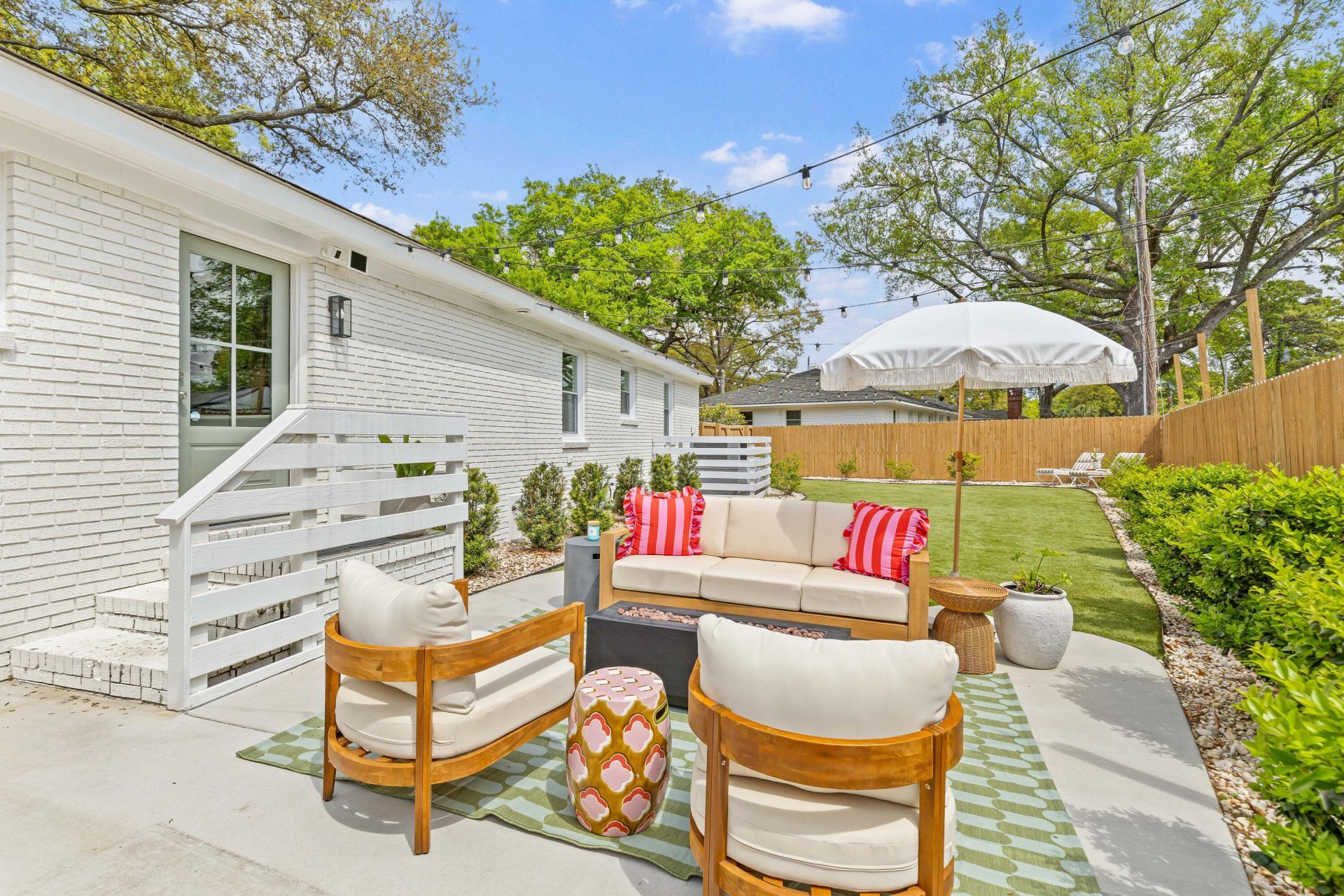 1461 Downing Street Photo 34