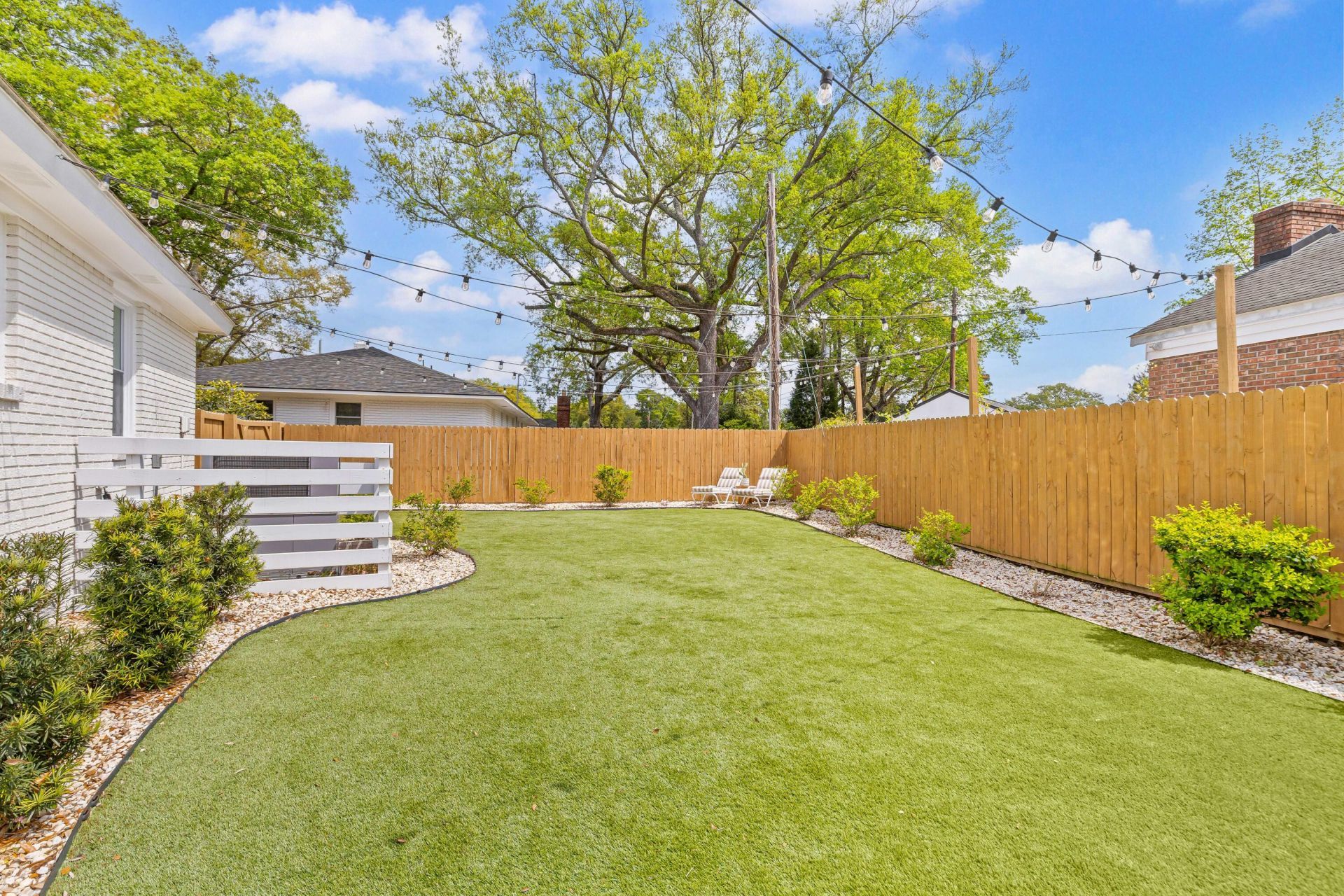 1461 Downing Street Photo 36