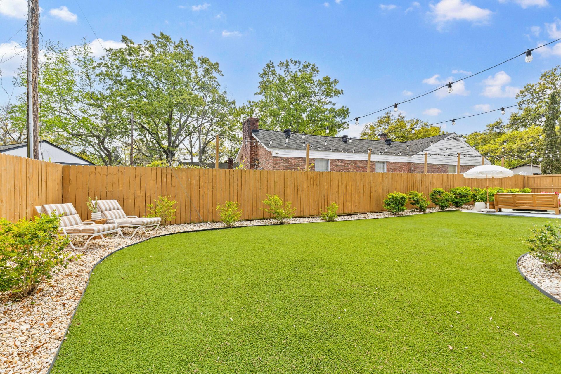 1461 Downing Street Photo 38