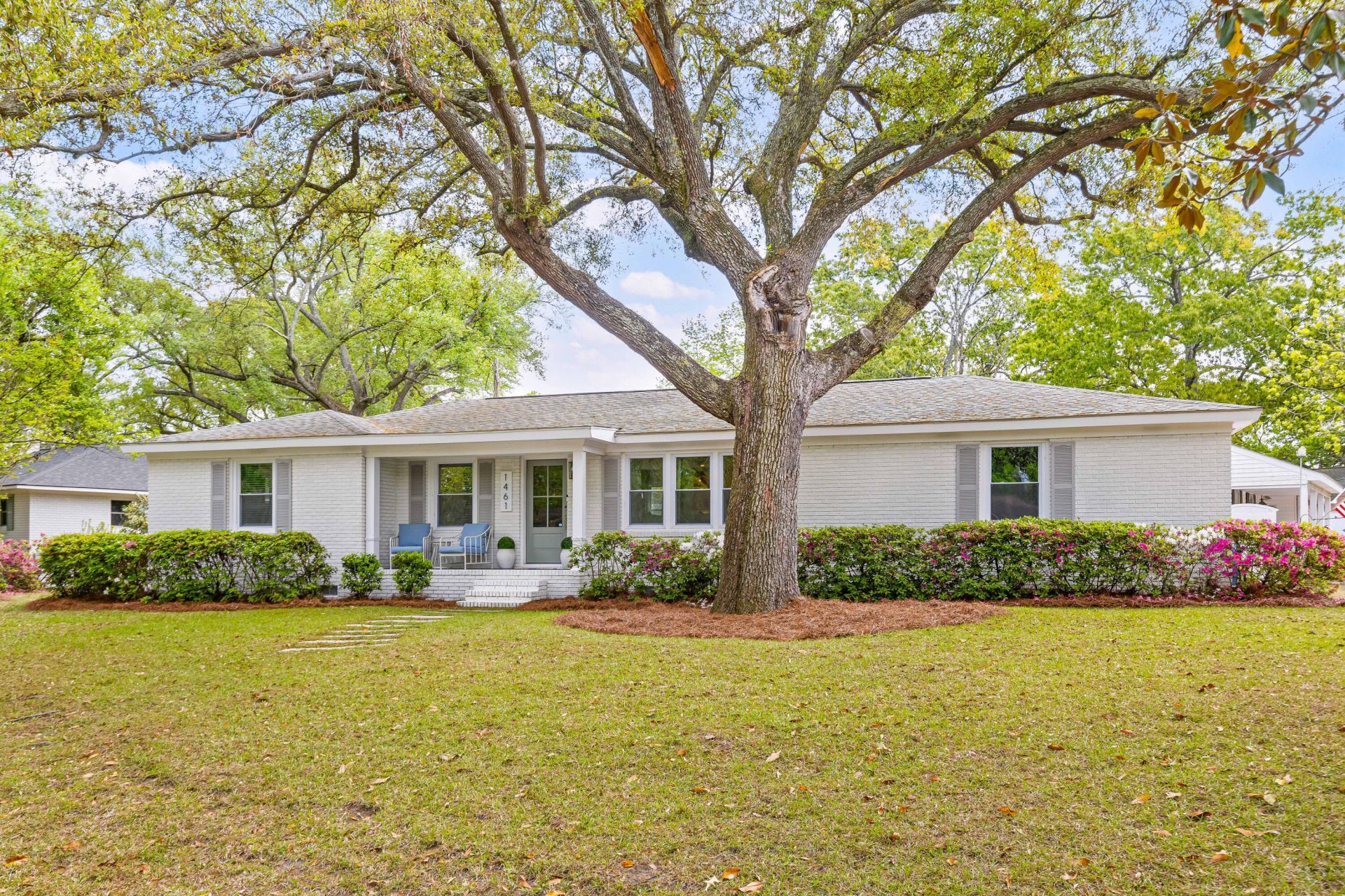 1461 Downing Street Photo 5