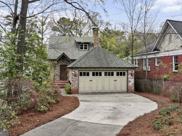 10 East Drive NE, Atlanta, GA 30305