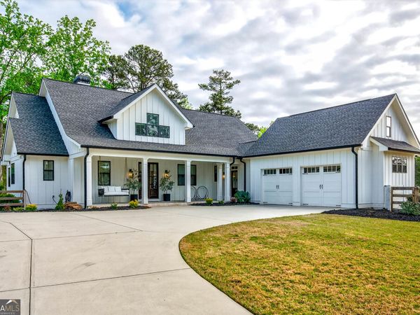 6570 Crestwood Peninsula, Flowery Branch, GA 30542