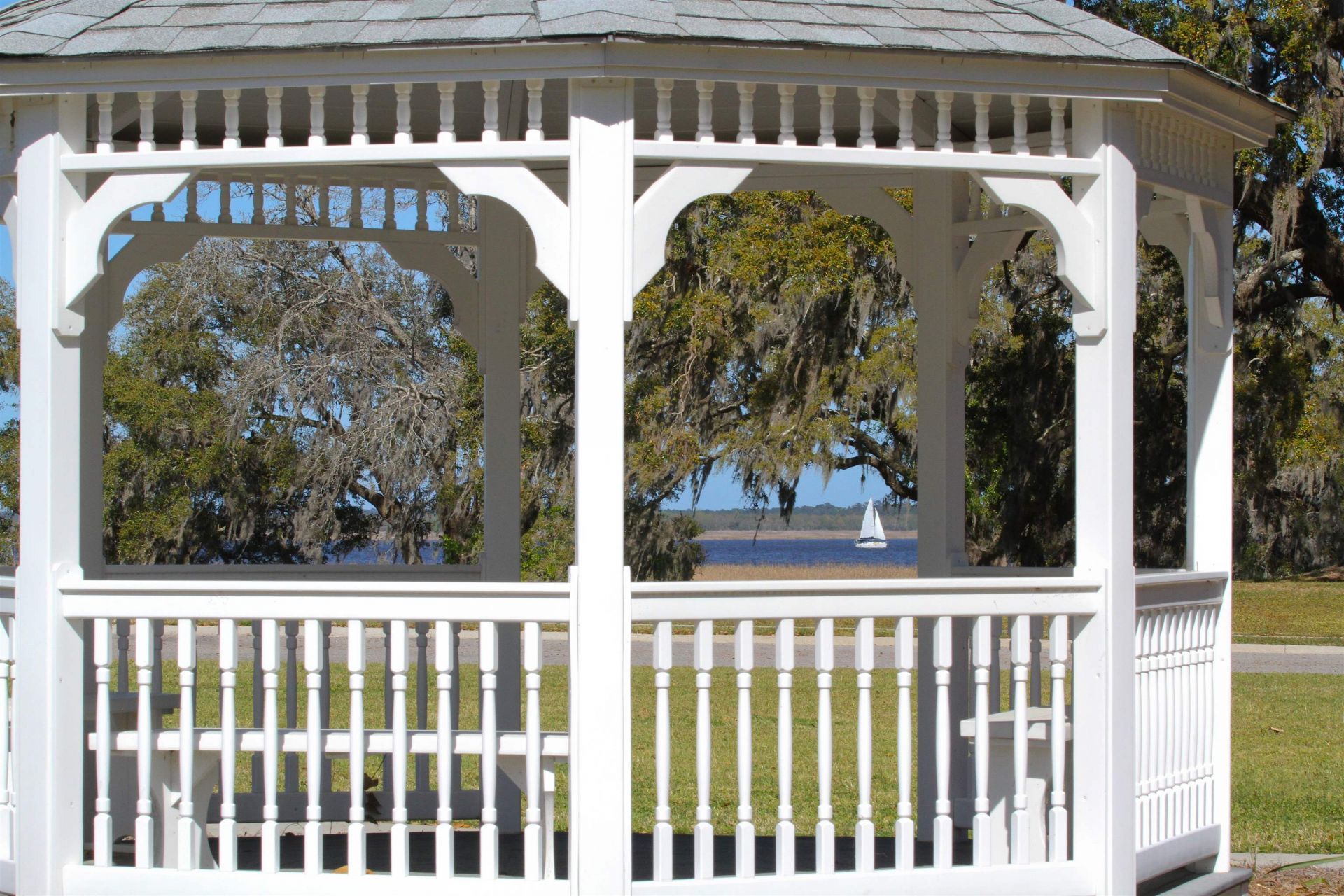 300 Lagrange Rd.  Photo 11