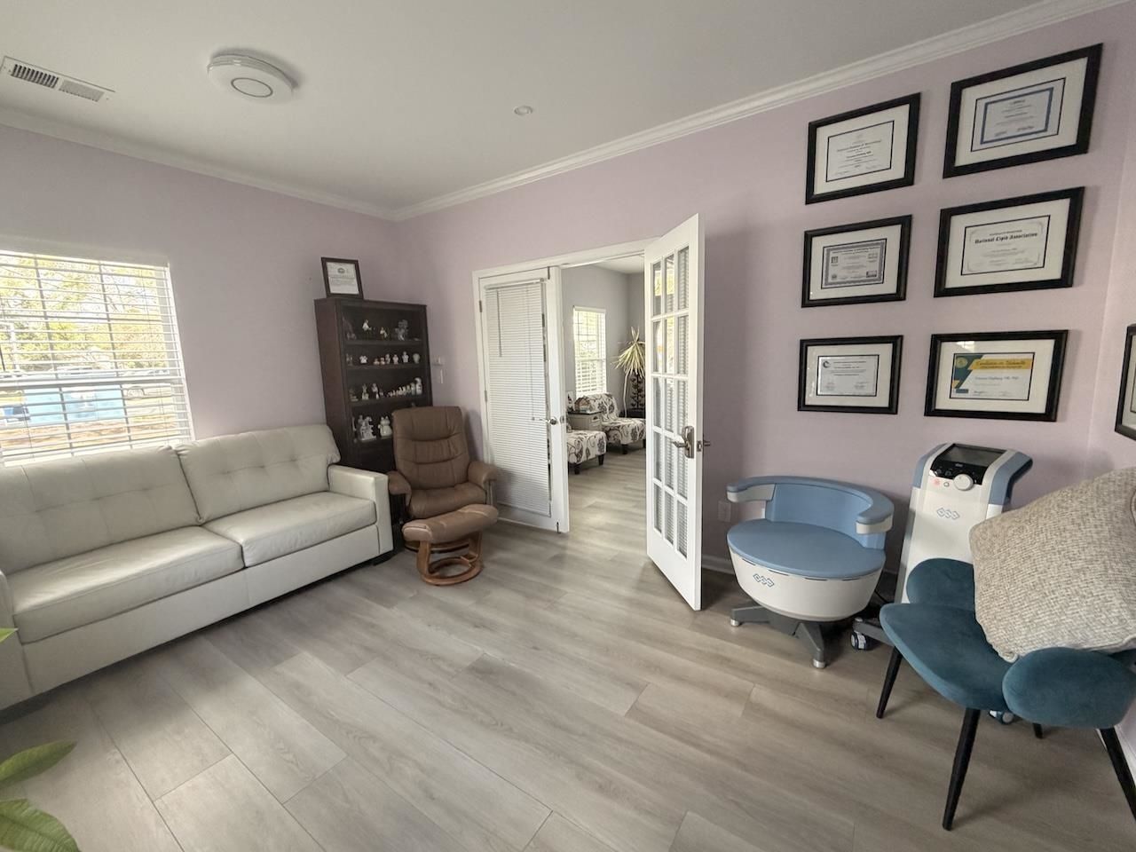 641 Little Tony Ave. Photo 4