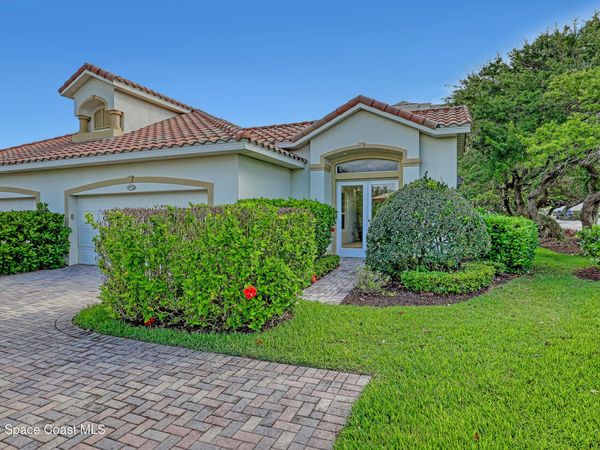 879 Aquarina Boulevard , Melbourne Beach, FL 32951