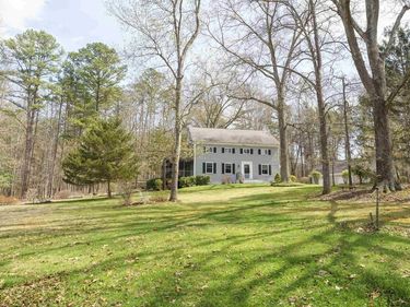 5695 FREE UNION RD, FREE UNION, VA 22940