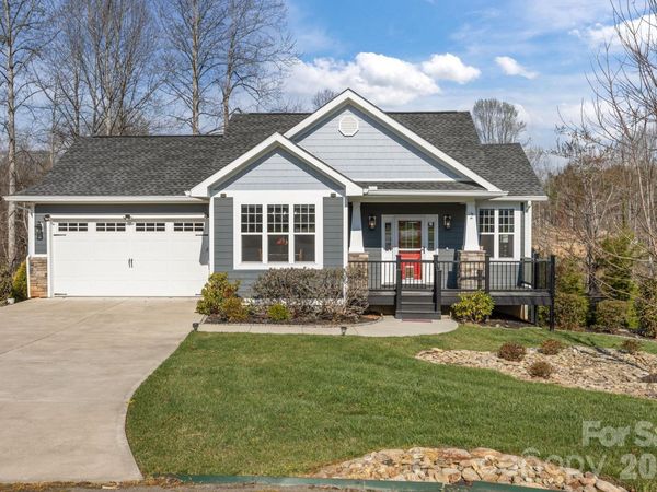 2 Wood Path Lane, Arden, NC 28704