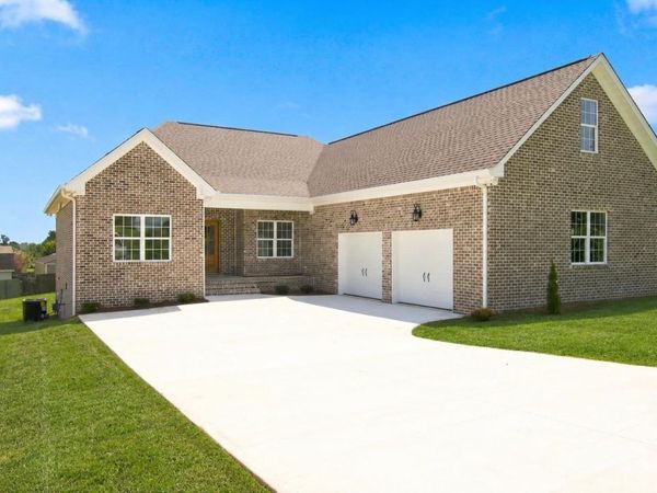 92 Payton Lane, Grant, AL 35747