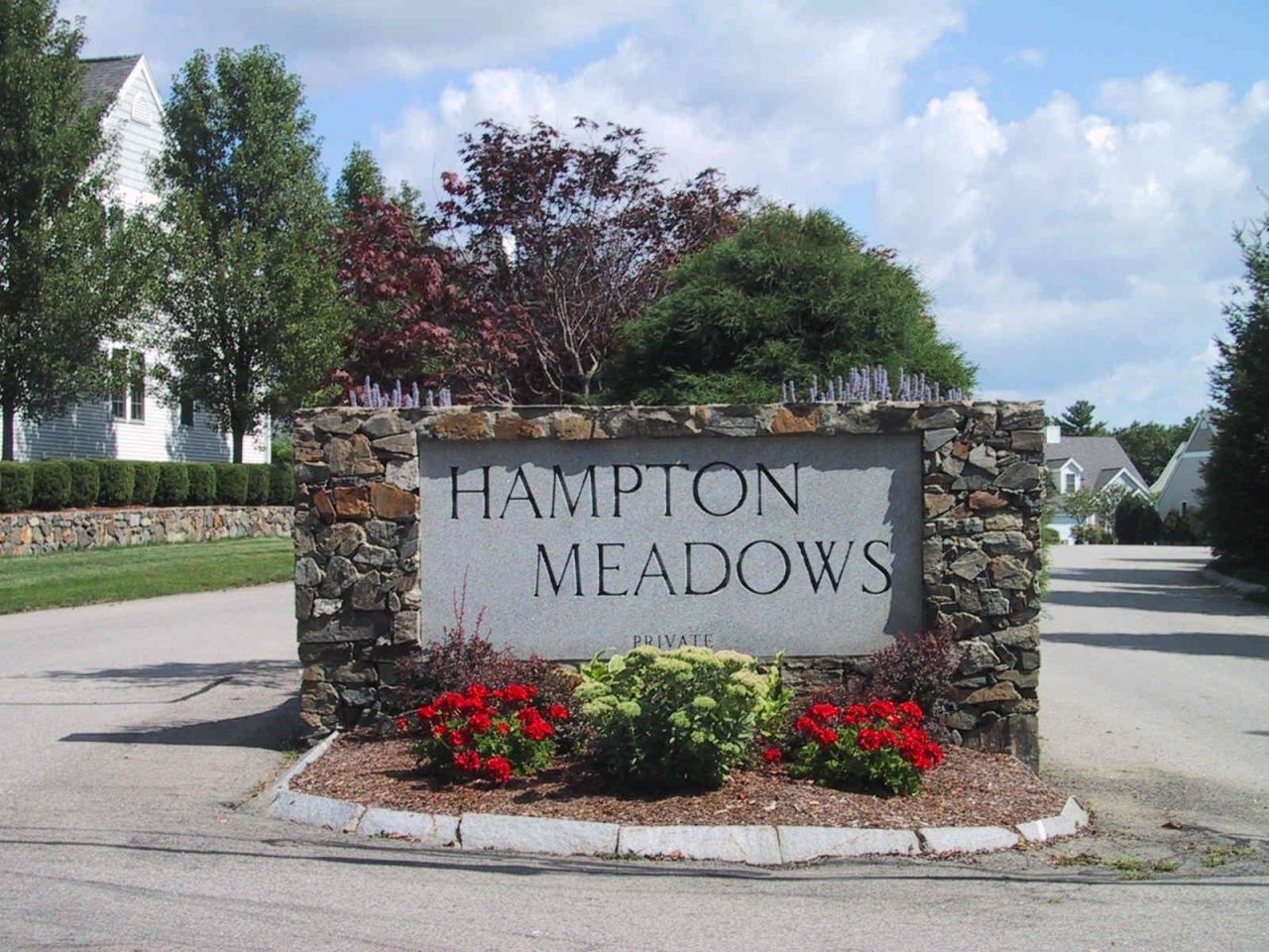 33 Hampton Meadows, Hampton, NH 03842 Main Photo