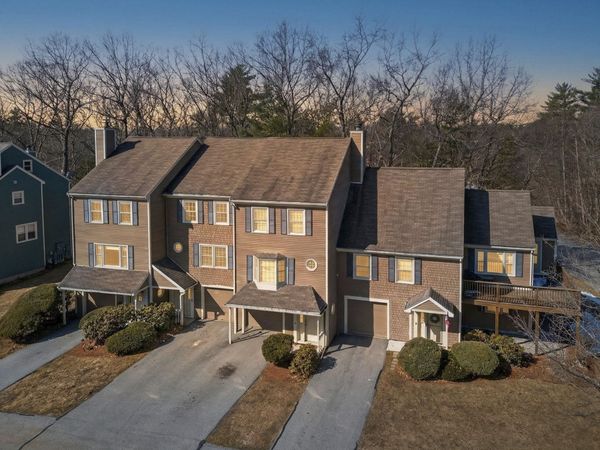 5 Walnut Circle, Merrimack, NH 03054