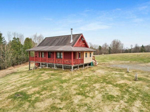 1379 River Road, Irasburg, VT 05845