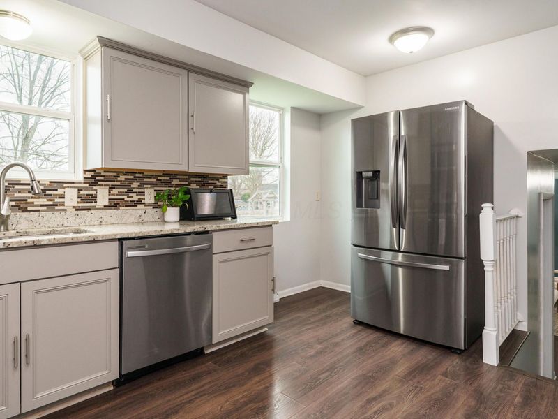 5092 Riverbirch Drive N, Columbus, OH 43229 Photo 12