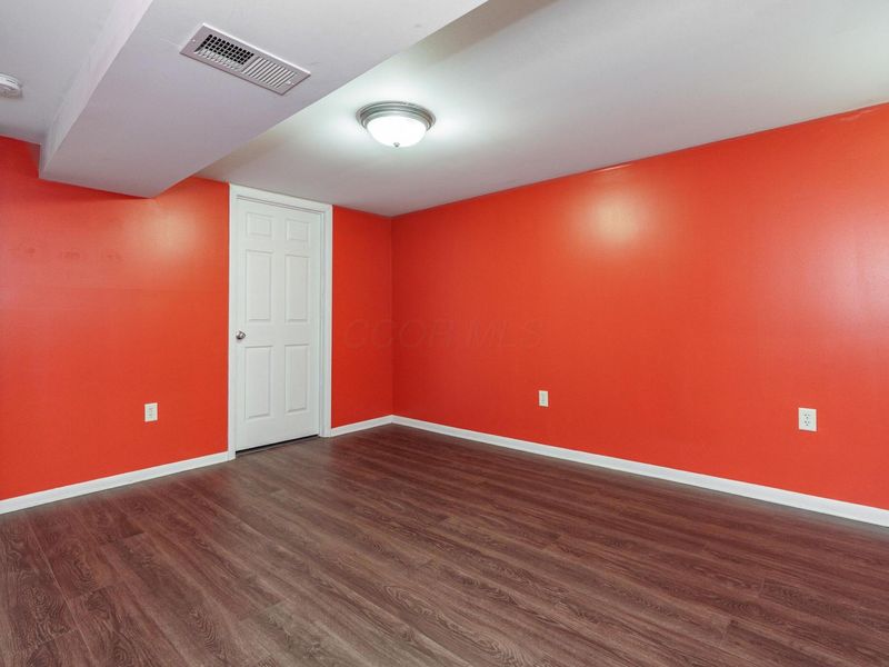 5092 Riverbirch Drive N, Columbus, OH 43229 Photo 32