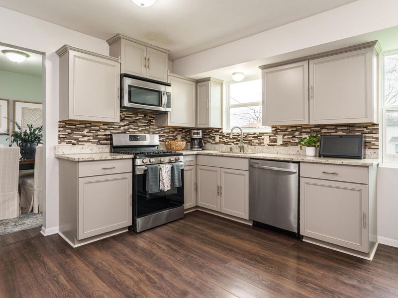 5092 Riverbirch Drive N, Columbus, OH 43229 Photo 8