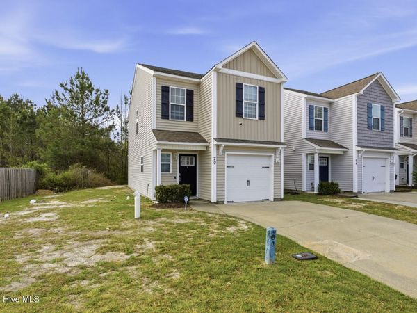 70 Thornbury Drive, Rocky Point, NC 28457