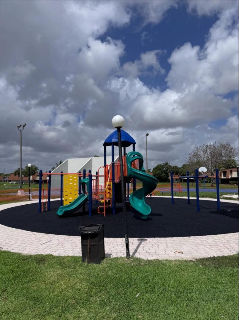 1532 W Harmony Lake Circle, Davie, FL 33324 Photo