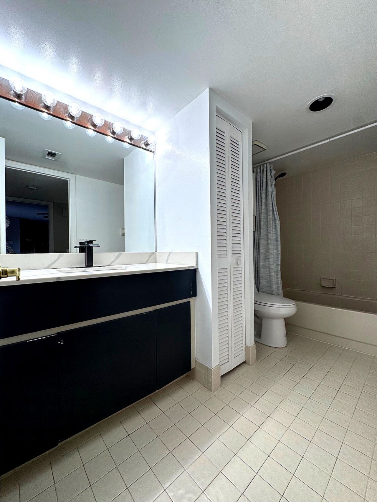 1532 W Harmony Lake Circle, Davie, FL 33324 Photo