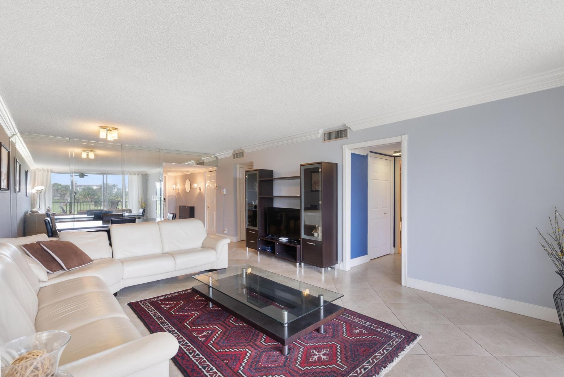 3001 S Palm Aire Drive, Unit 206, Pompano Beach, FL 33069 Photo