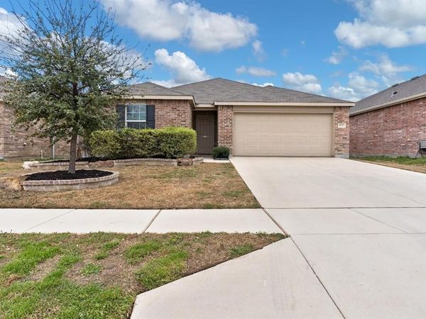 9937 Amosite Drive, Fort Worth, TX 76131