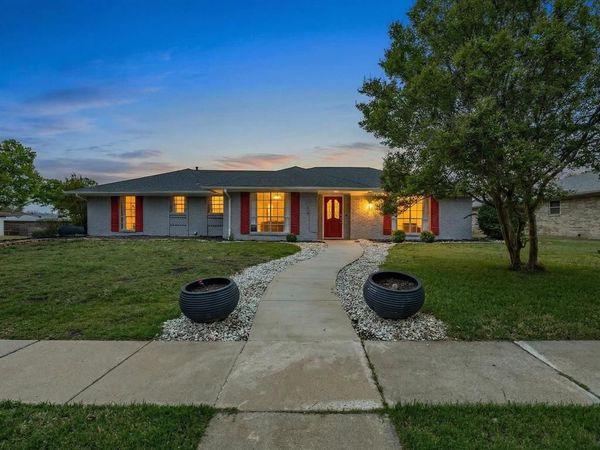 2200 Parkhaven Drive, Plano, TX 75075