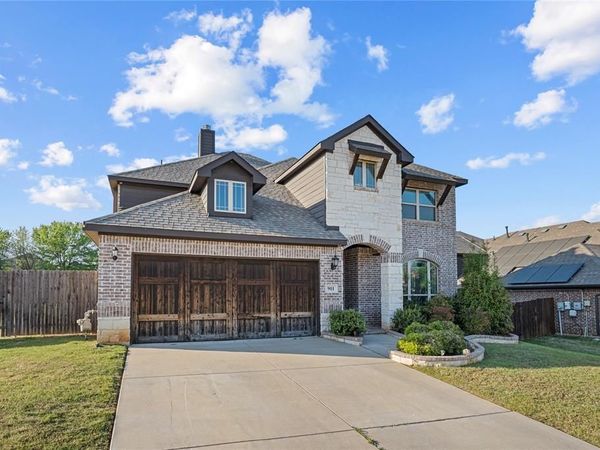 911 Royal Court, Mansfield, TX 76063