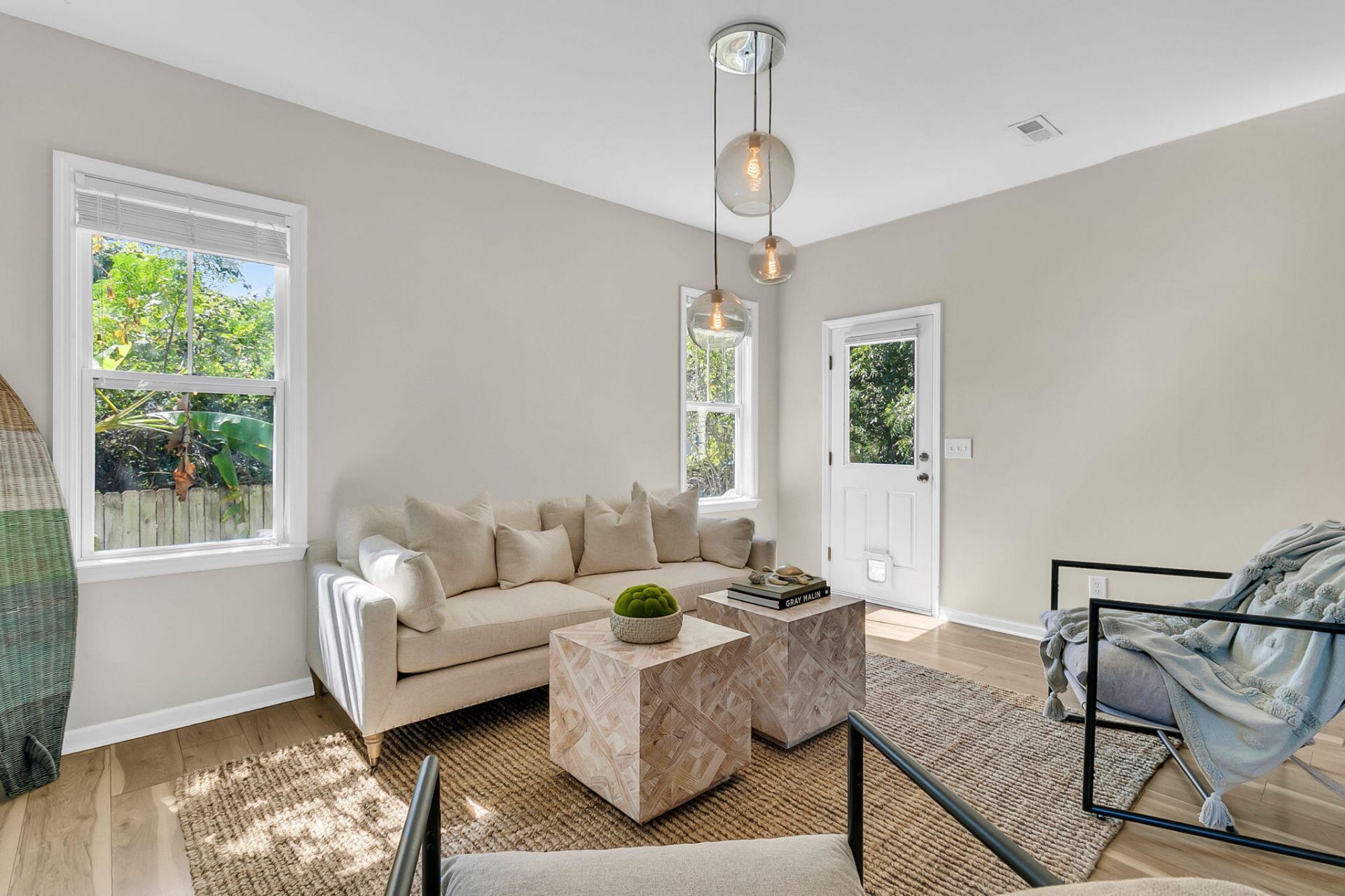 1493 Little Rock Boulevard Photo 13