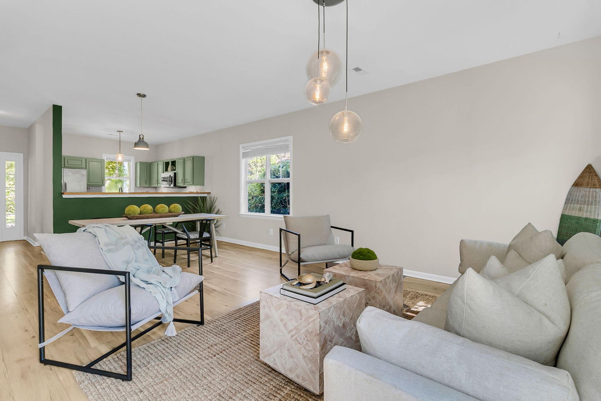 1493 Little Rock Boulevard Photo 14