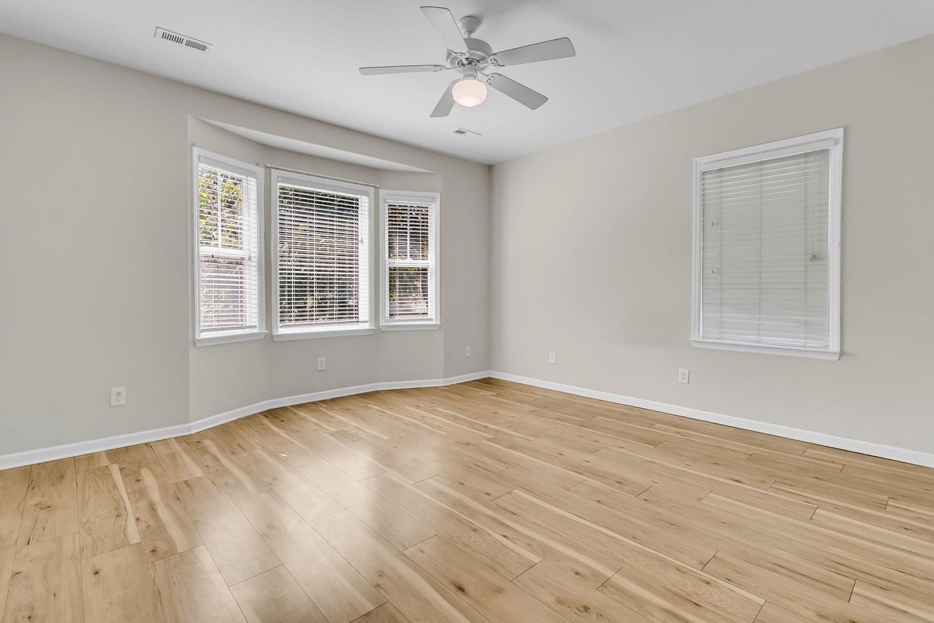 1493 Little Rock Boulevard Photo 23