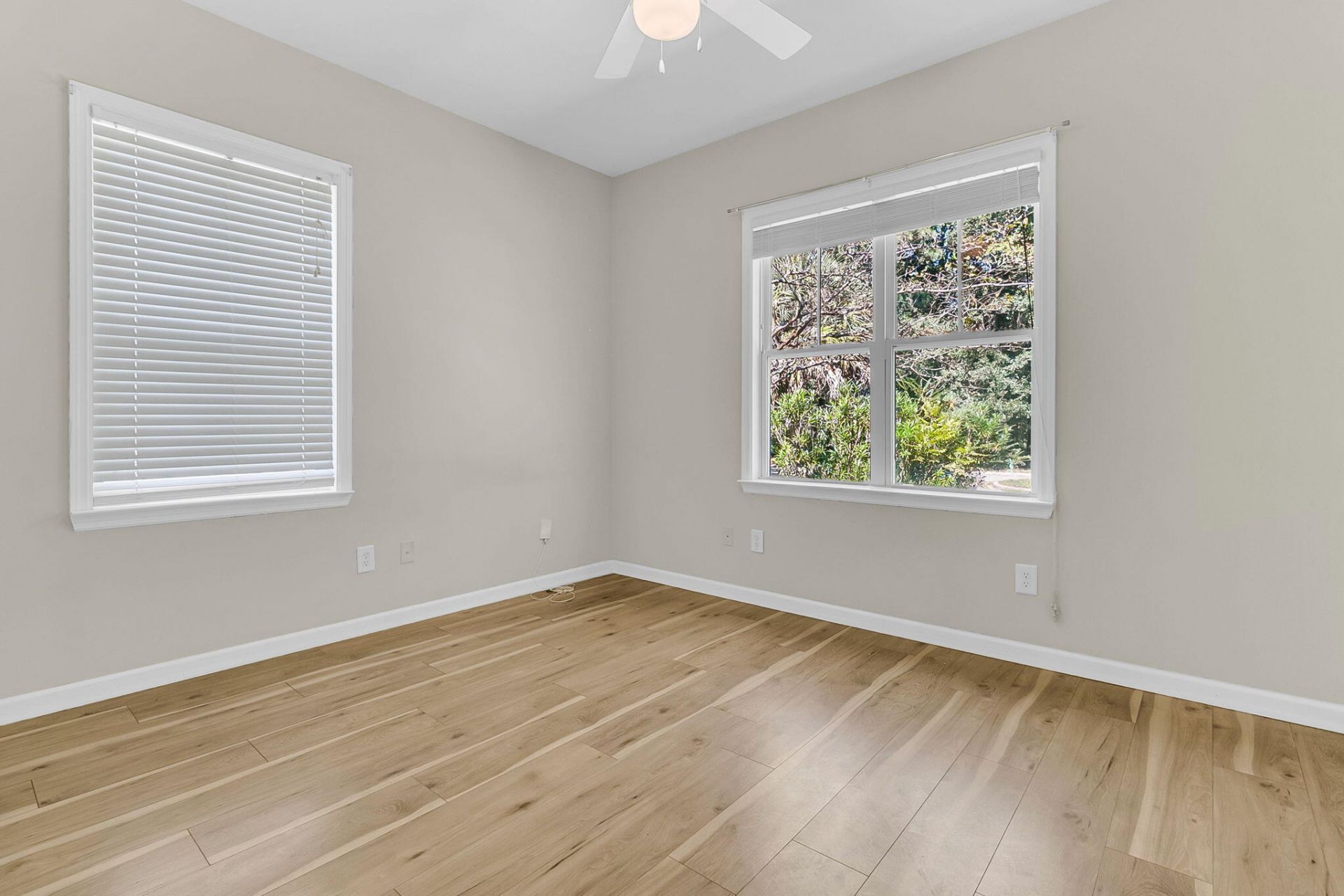 1493 Little Rock Boulevard Photo 29