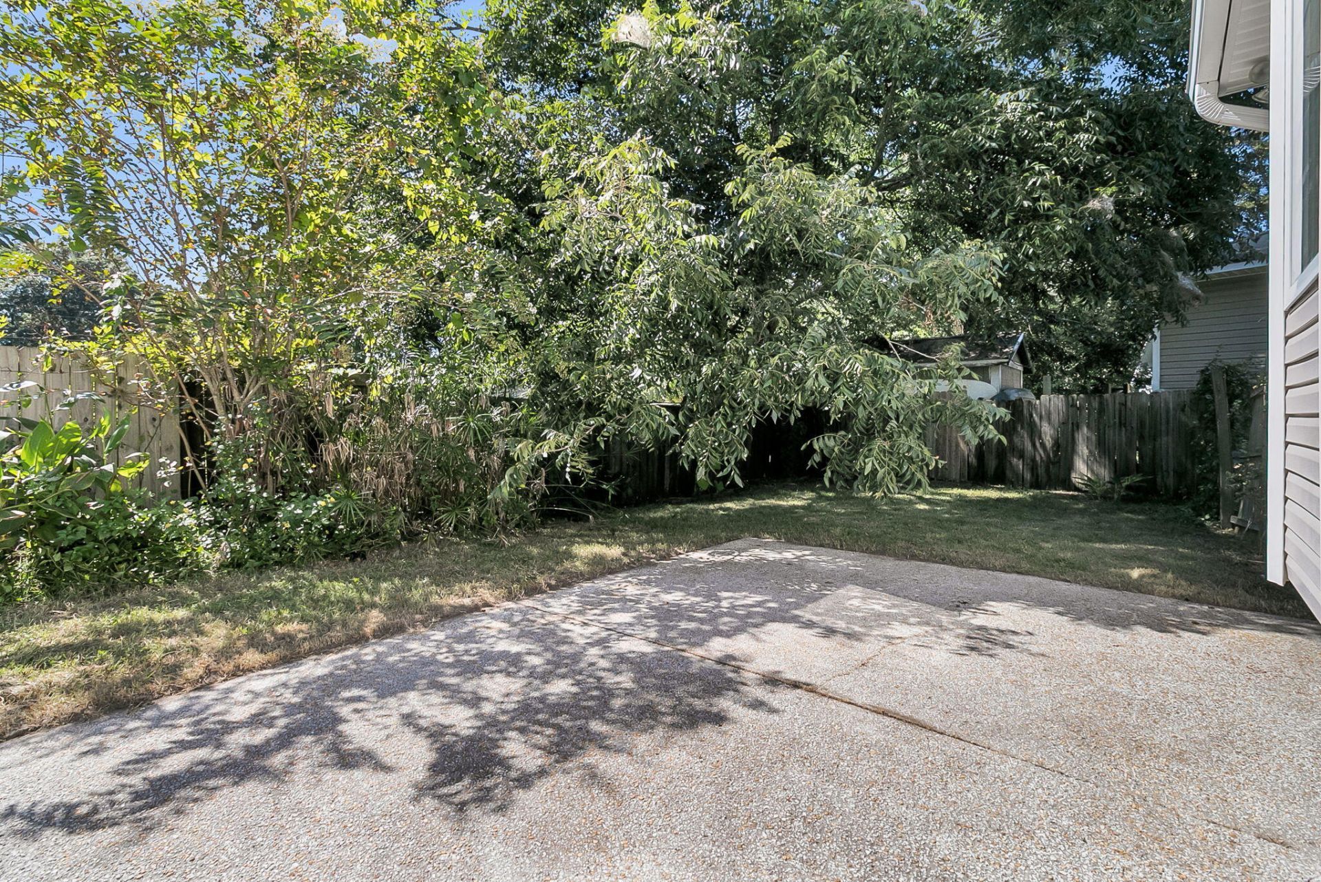 1493 Little Rock Boulevard Photo 36