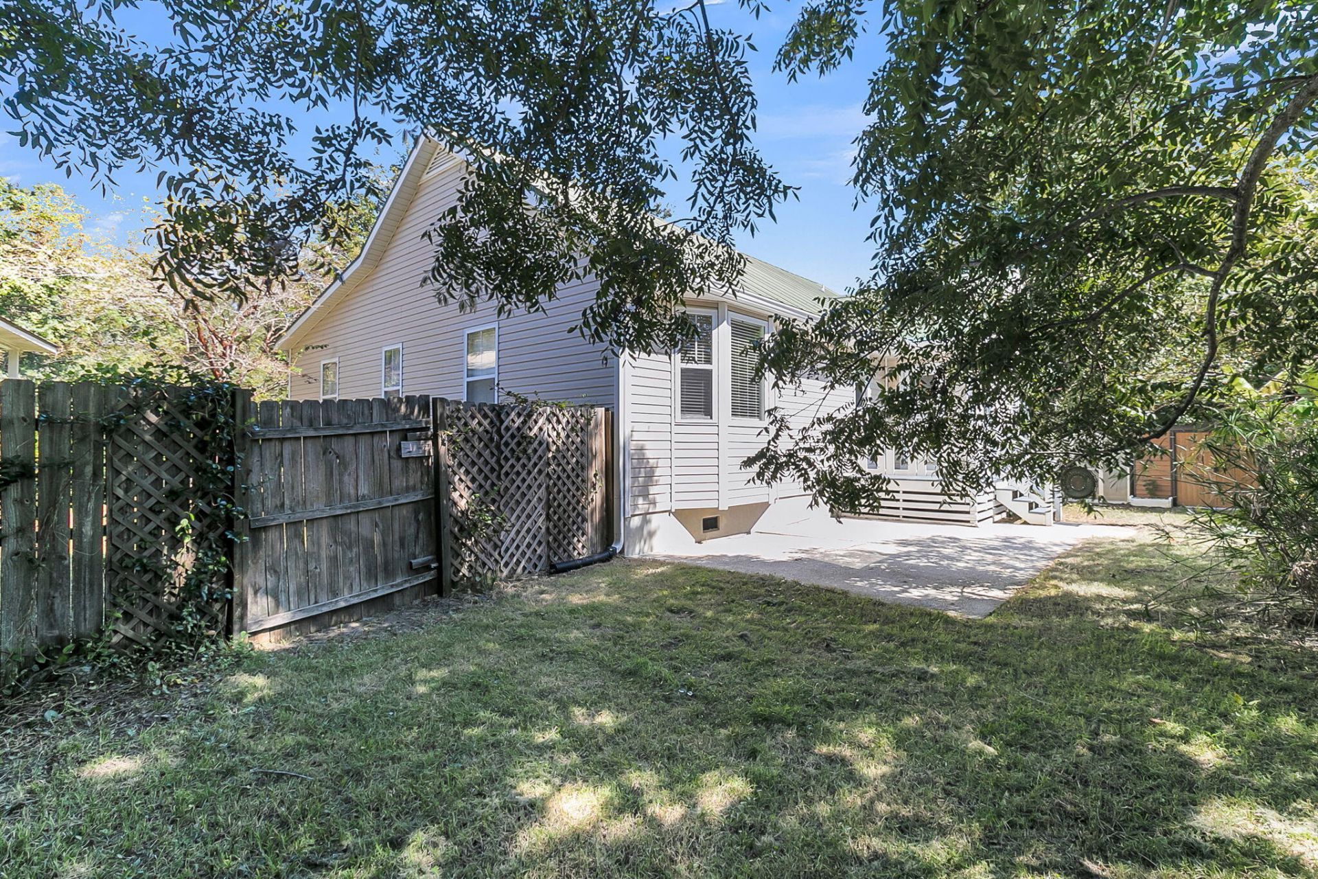 1493 Little Rock Boulevard Photo 38