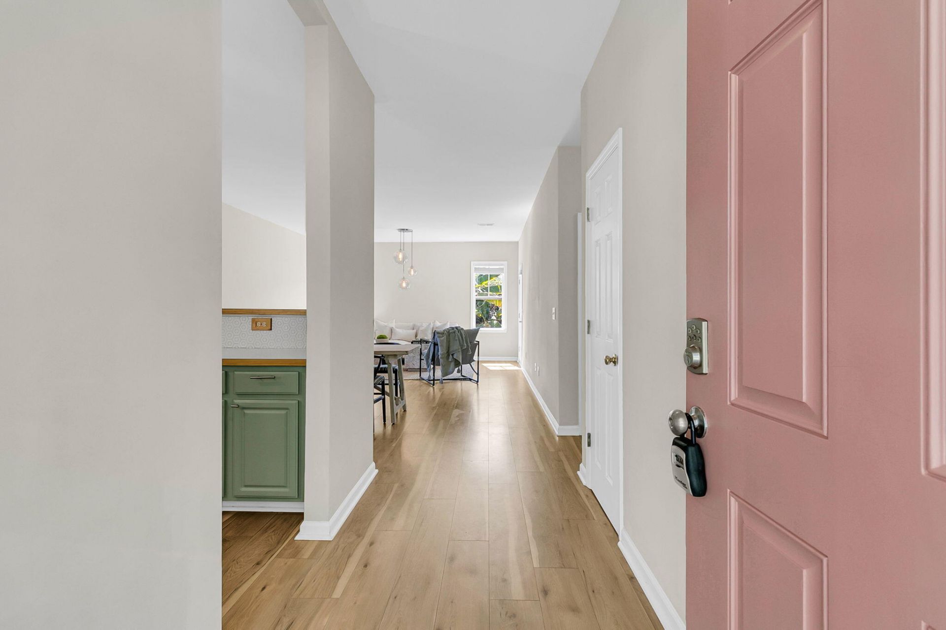 1493 Little Rock Boulevard Photo 9