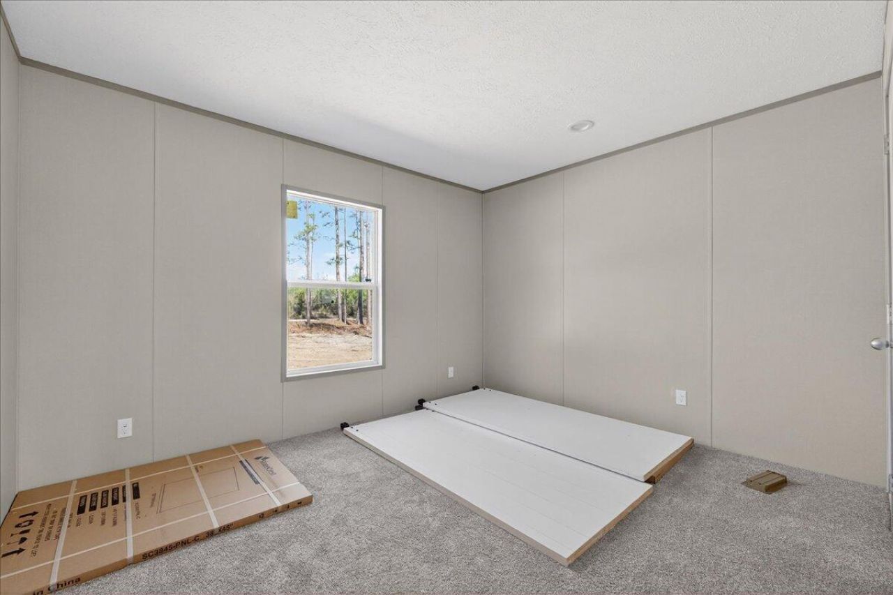 2652 Burlington Road Photo 34