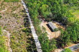 2652 Burlington Road photo 4